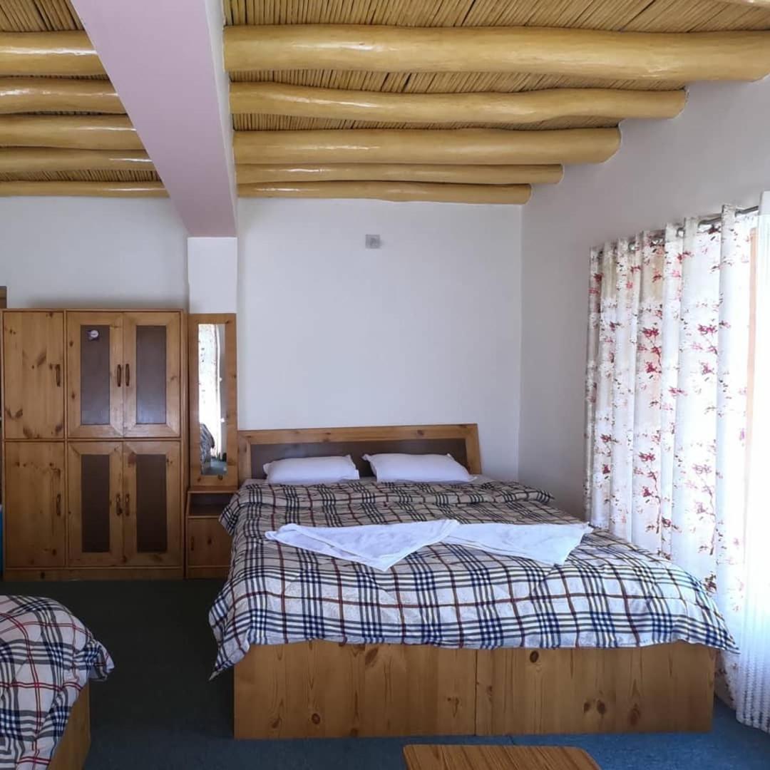 Lhachik Guest House Leh Room photo